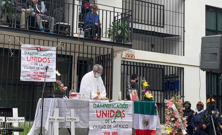 México recordó a  víctimas de sismos 