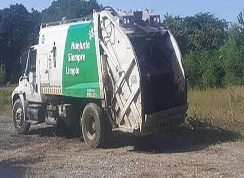 Tiran basura de manera ilegal