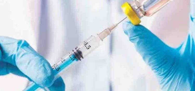 Brasil suspende ensayos de  vacuna china contra Covid