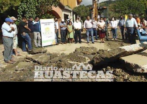 Dan inicio a obra de pavimentación