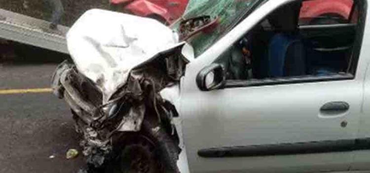Accidente automovilístico dejó  siete lesionados