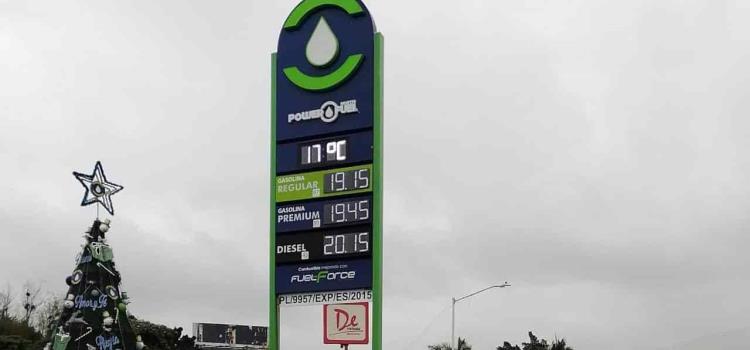 Gasolina en 19 y 20 pesos 
