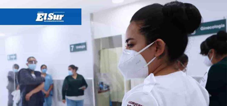 Rechazan cinco trabajadores del Sector Salud ponerse la vacuna anticovid