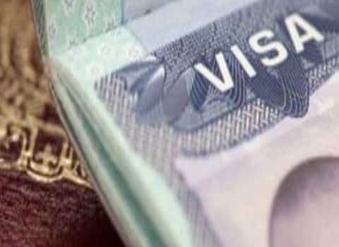 Alertan por cobros indebidos para visa
