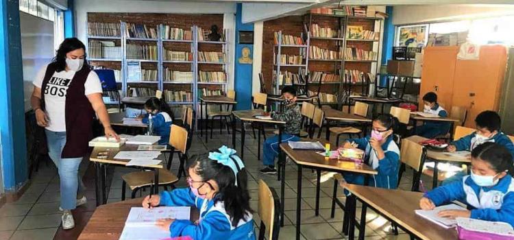 Por caso de Covid cerrarían escuelas