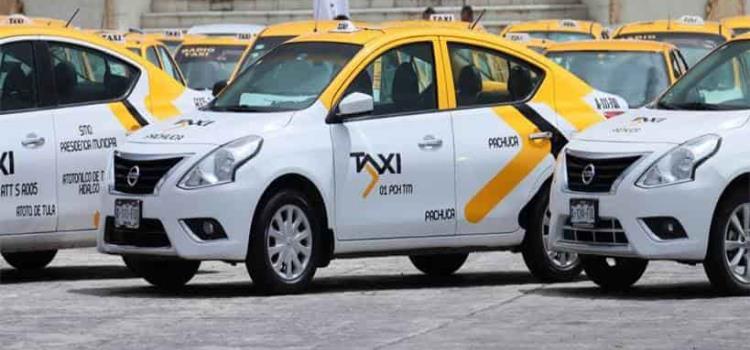 Taxistas inician conversión tecnológica a Taxi Contigo
