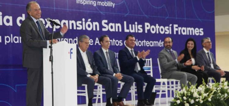Destaca Carreras inversión de 10 MMD en San Luis