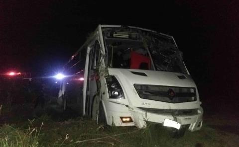 Se volcó autobús de Praderas Huastecas                 

