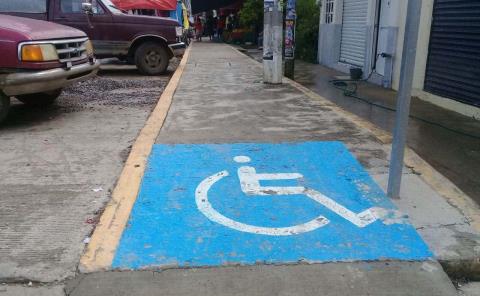 Discapacitados piden inclusión
