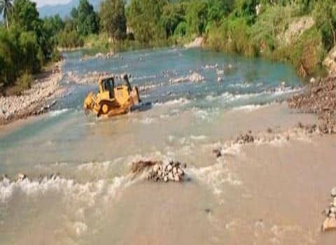 Despejan el río en Zacayahualt