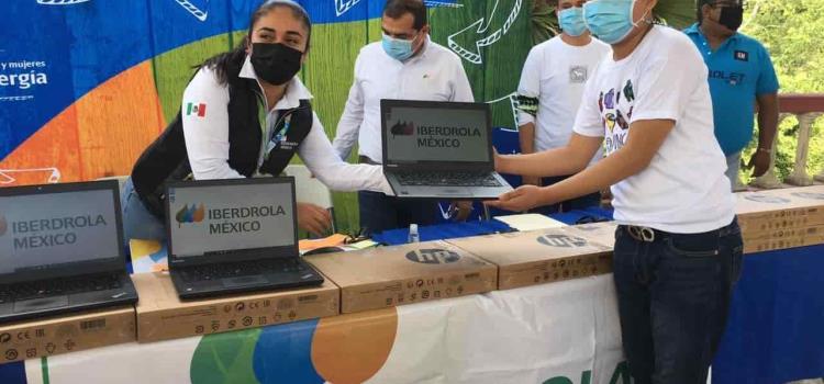 20 laptops otorgó Iberdrola México