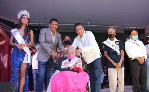 Inauguró Goyo Cruz la Feria de Santa Catarina
