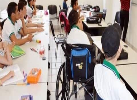 Gratuita educación para discapacitados