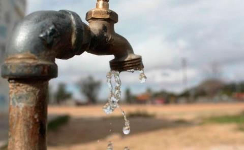 Congelan la tarifa del agua potable