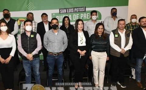 
Alcaldes se unen al Partido Verde

