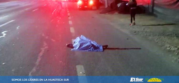 Muere matlapense embestido por troca en Monterrey