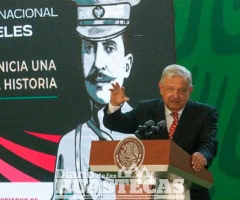 López Obrador inaugura el AIFA