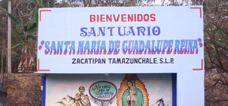 Alista parroquia de Zacatipán Viacrucis
