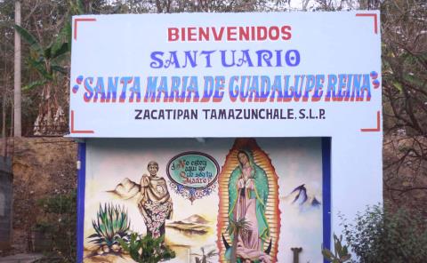 Alista parroquia de Zacatipán Viacrucis
