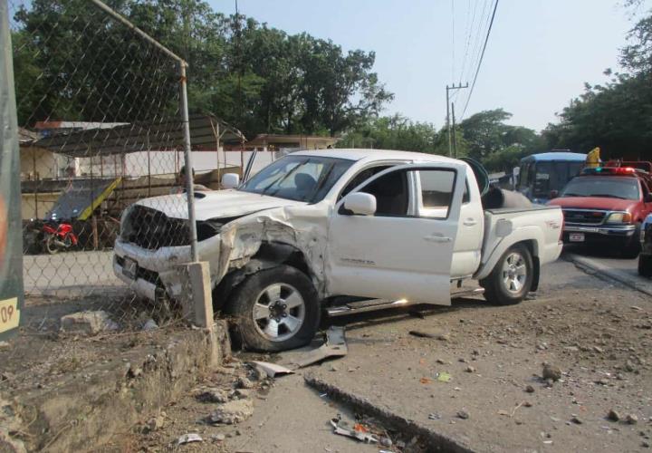 Accidentes en La Cruz y Zacatipán dejó tres heridos; choferes borrachos