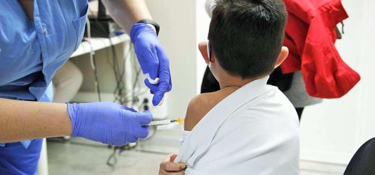 Vacunarán a los niños