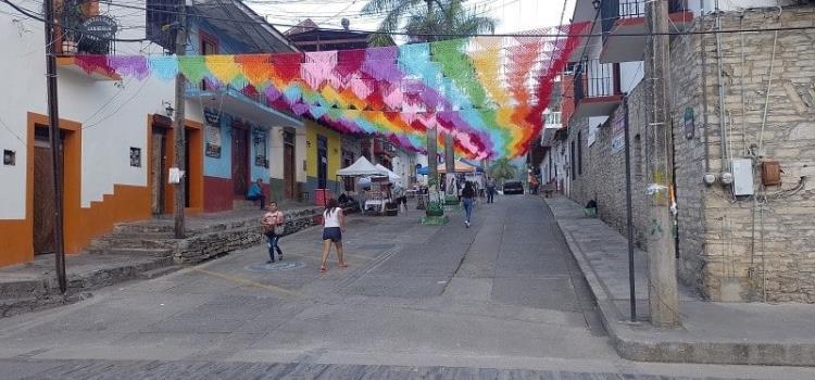 Inician preparativos para fiestas patrias