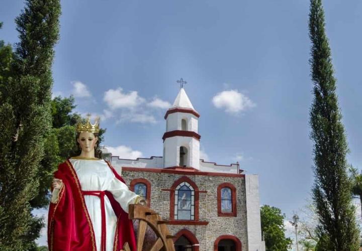 Virgen de Santa Catarina inicia su peregrinar 