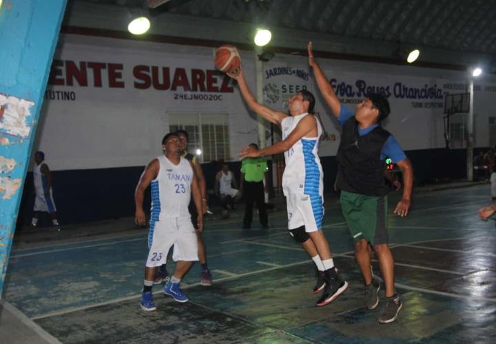 Viernes de alta intensidad en el basquetbol municipal