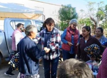 Entregaron apoyos alimentarios y cobijas en La Mezclita y La Peñita