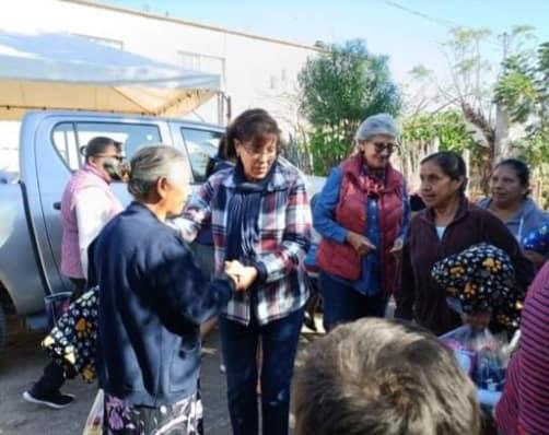 Entregaron apoyos alimentarios y cobijas en La Mezclita y La Peñita