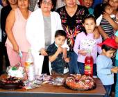 Presidenta del DIF festejó el Día de Reyes en la UBR