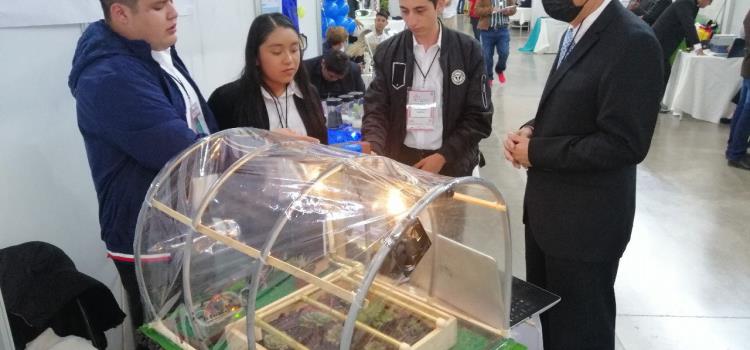 Estudiantes de la UTS  lograron su pase a la  Expo Sciences International