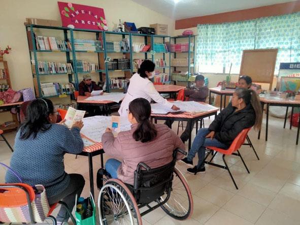 Imparten talleres de salud en escuelas de Huazalingo