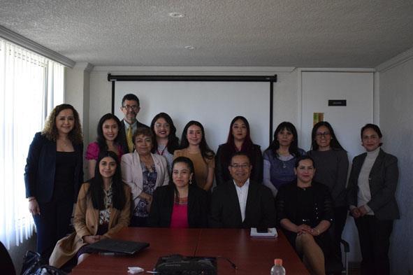 IHM firmó convenio para las mujeres huejutlenses