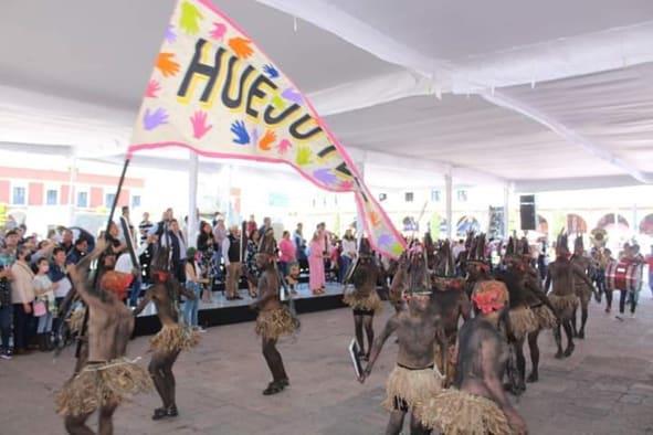 Huejutla encabezó el desfile Hidalgo está de Carnaval en Pachuca