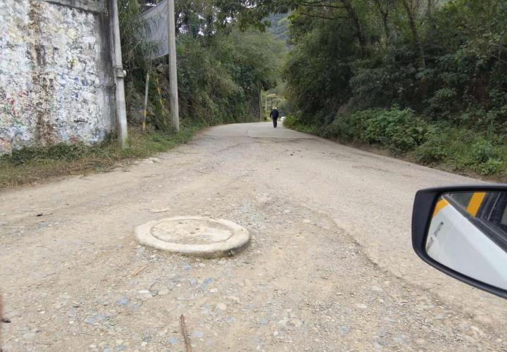 Chapulhuacán-Cecyteh en estado deplorable