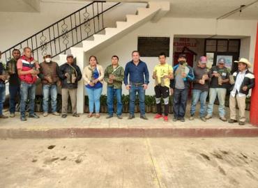 Entregaron 5000 plantas de café en Huazalingo