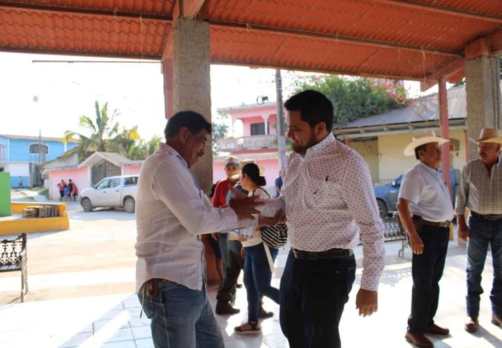 Cada casa en Corozal tendrá su llave de agua ; Nestor Rivera