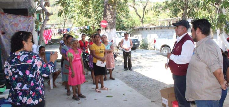 Alcaldía y CEA entregaron purificadores de agua en Orizatlán