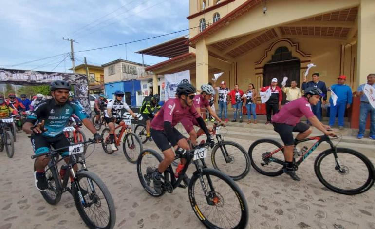 Más de 200 Ciclistas  participaron en reto