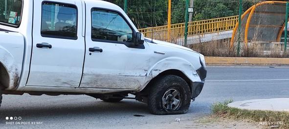 Fuerte choque automovilístico en Tehuetlán