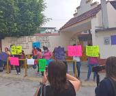 Padres protestaron en kinder ‘Ángela Peralta’