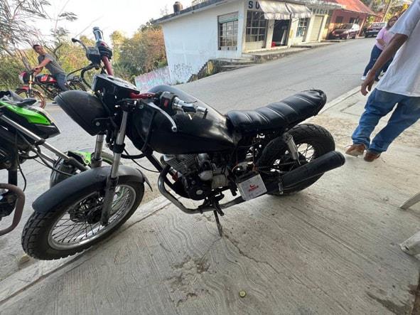Conductora se estrelló contra una motocicleta en Tantoyuca