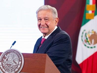 AMLO resalta fortaleza de economía mexicana