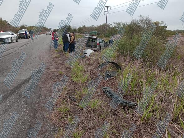 Autobús del Vencedor arrastró una camioneta