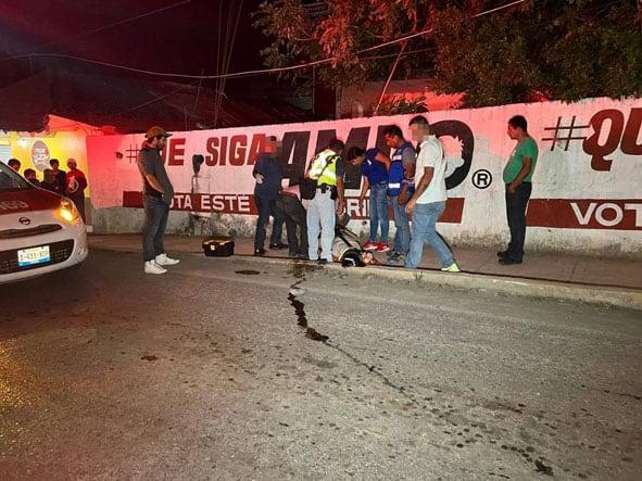 Choque por alcance entre auto y moto dejó una mujer lesionada