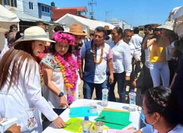 Edda Vite inauguró la Jornada de Salud en Huautla