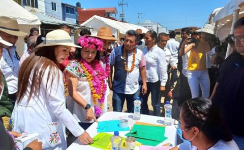 Edda Vite inauguró la Jornada de Salud en Huautla