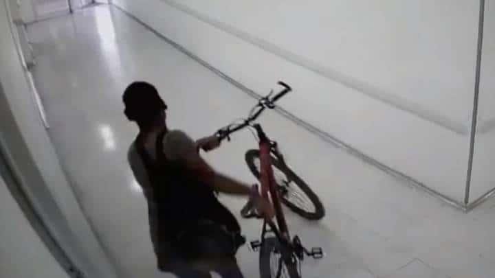 Atracaron  bicicleta