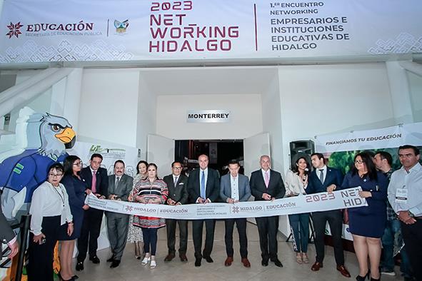 “Nuevas tecnologías implican vincular y fortalecer oferta educativa”: Castrejón